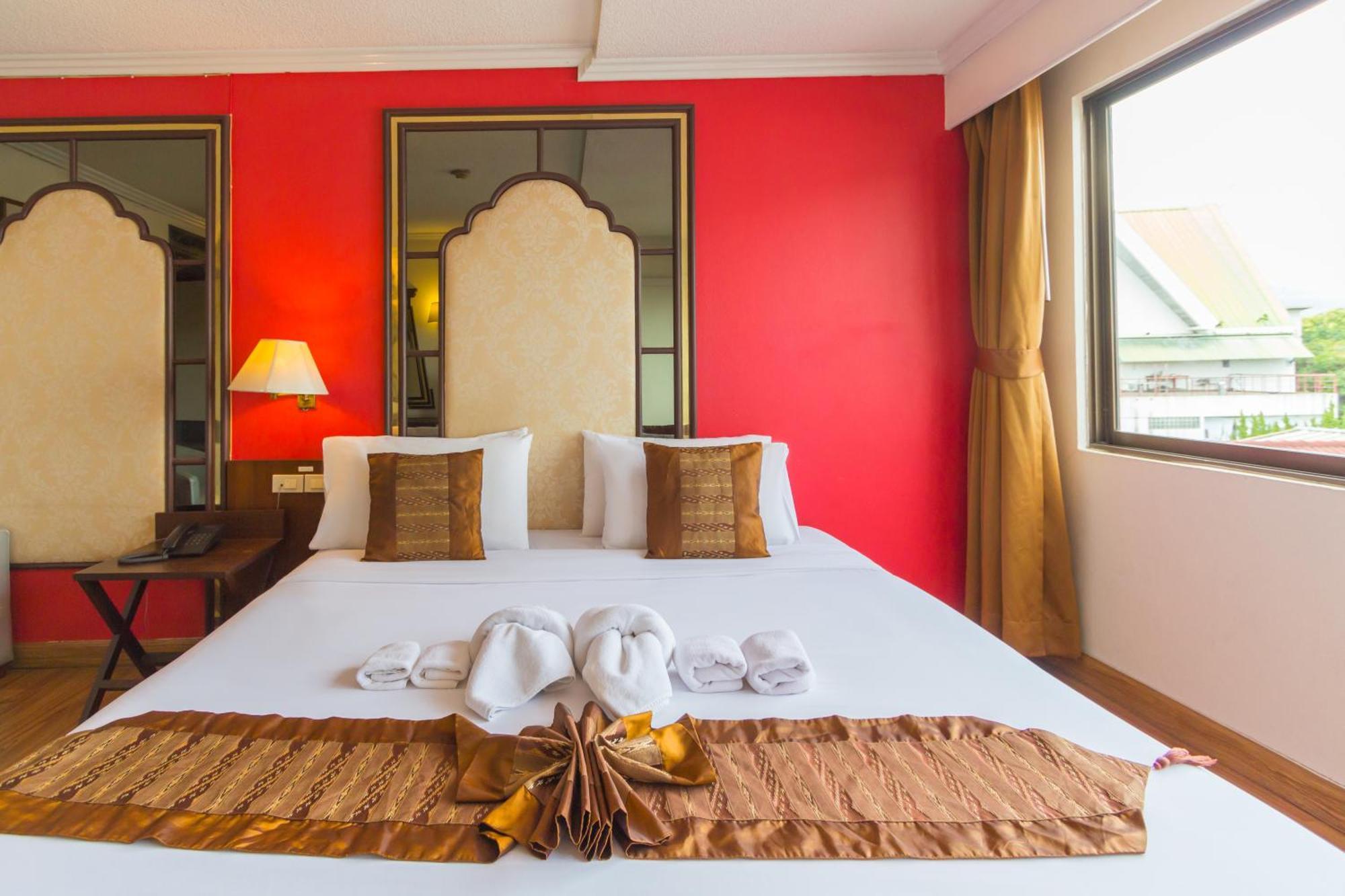 Bp Chiangmai City Hotel Чиангмай Экстерьер фото