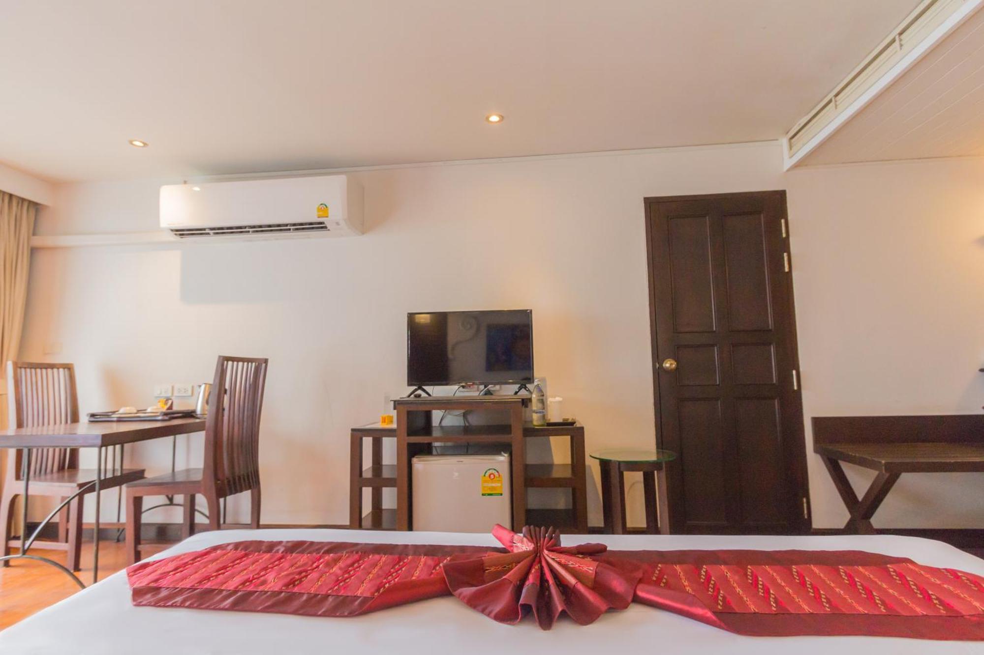 Bp Chiangmai City Hotel Чиангмай Экстерьер фото