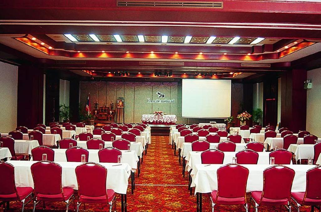Bp Chiangmai City Hotel Чиангмай Экстерьер фото